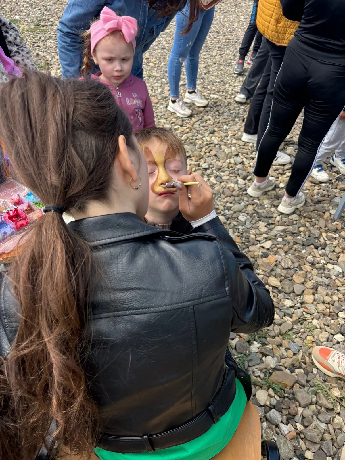 Pictura pe fata pentru petreceri copii